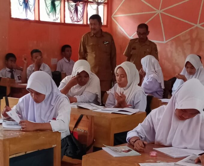 Mendalami Manfaat Pentingnya Website Sekolah